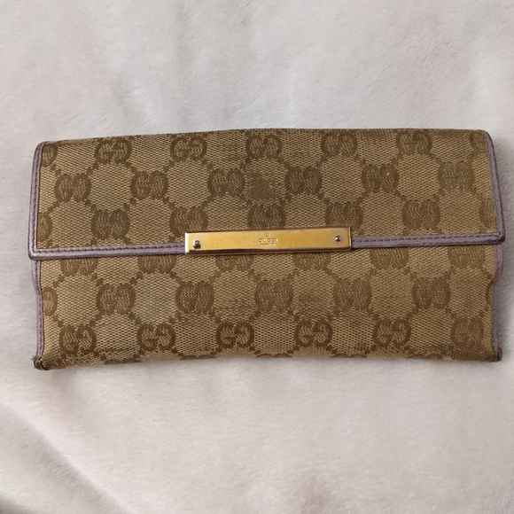 Gucci wallet - Picture 1 of 16